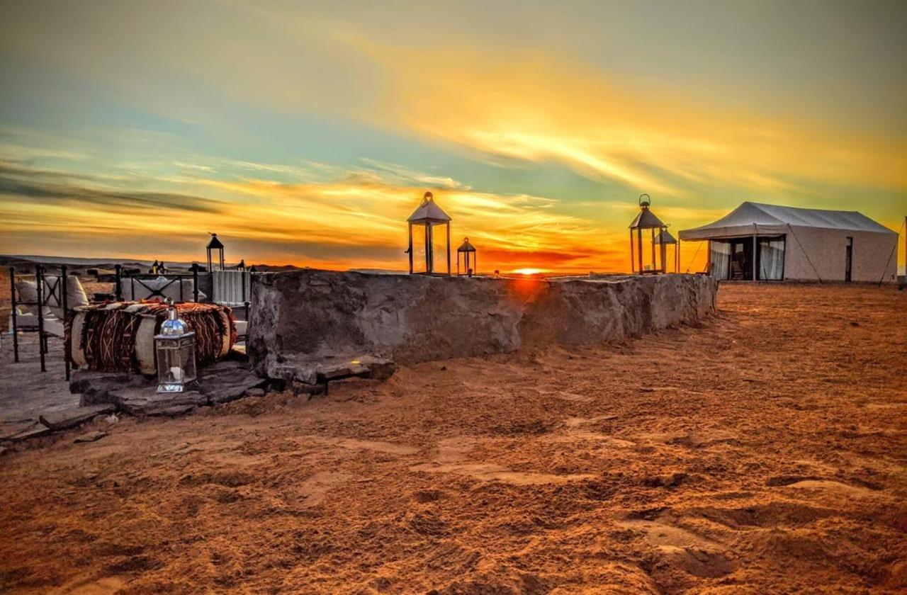 Luxury Desert Camps 3*